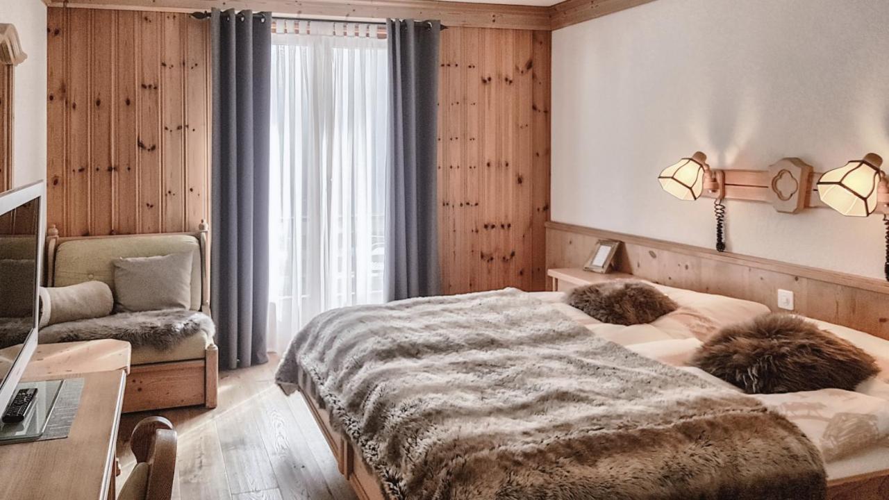 Hotel La Cambuse Ле-Коллон Екстер'єр фото